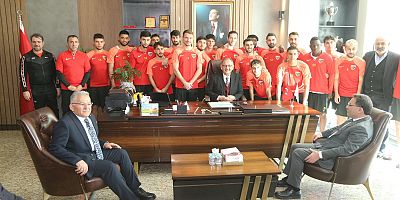Onursal Başkan Mehmet Özhaseki’den Kayserispor’a Ziyaret