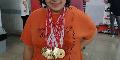 Otizmli Yüzücü Elçin 7 Altın Madalya Kazandı