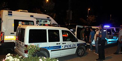 Oto Kiralama Firmasında Borç- Alacak Kavgası: 1 Yaralı