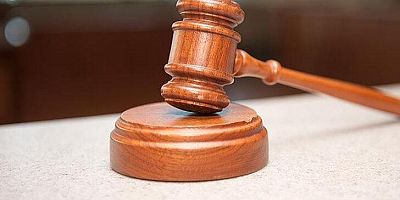Öz Kızına İstismar Sanığı 20 Yıl Ceza Aldı, Eşi Sinir Krizi Geçirdi