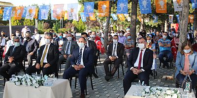 Özdoğan, “Ak Davanın Gönüllü Neferleriyiz”