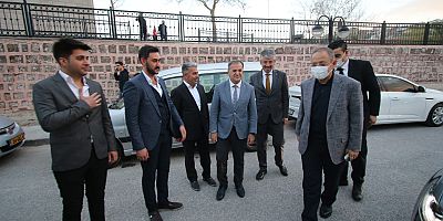 Özhaseki; Hacılar Bizim Göz Bebeğimiz