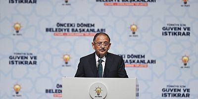 Özhaseki, ‘Mustafa Ceceli Kabe’den Beni Aradı, Herkesin Erdoğan’a Dua Ettiğini Söyledi’