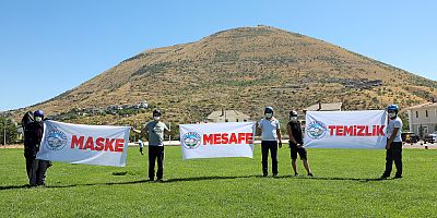 Paraşütle Maske Mesafe Temizlik Uyarısı