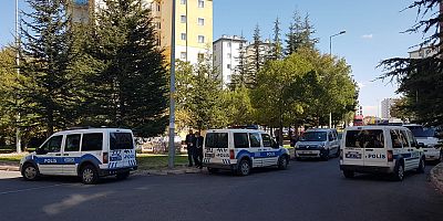 Pencereden Düşen Oğul Öldü, Kalp Krizi Geçiren Anne Tedavide