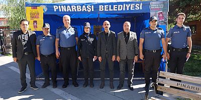 Pınarbaşı’da ‘Kadına Şiddete Hayır’ Sloganıyla Vatandaş KADES Uygulaması Hakkında Bilgilendiriliyor