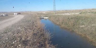 Pınarbaşı'ndaki Sulama Hattında Bakım Yapıldı
