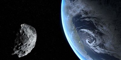 Pisa Kulesi’nden Büyük Gök Taşı Geliyor