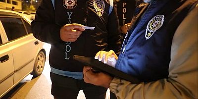 Polis Ekipleri Tarafından 879 Kişi Yakalandı