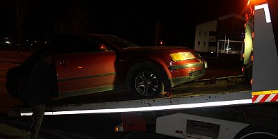 Polisin 'Dur' İhtarına Uymayan Otomobildeki 2 Kişi, Kovalamacayla Yakalandı