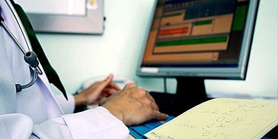 Reçete Yazamıyor Ama Covid-19 İlacı Denemiş