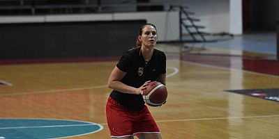 Renata Brezinova Kayseri Basketbol'dan Ayrıldı