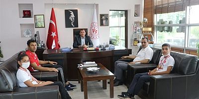 Şampiyon Muaythai Sporculardan Kabakcı’ya Ziyaret