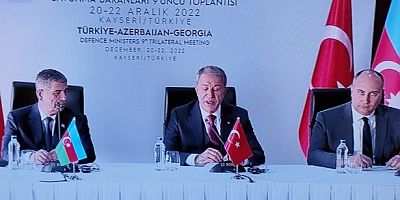 Savuma Bakanı Hulusi Akar, Kayseri’den Yunanistan’ı uyardı