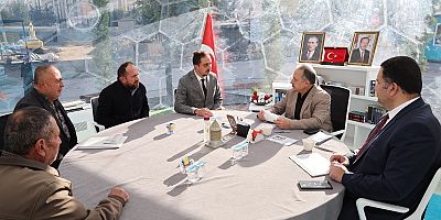 Şeffaf Oda Hız Kesmiyor