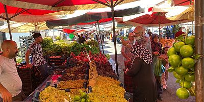 Semt Pazarında Sebze ve Meyve Fiyatları