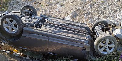 Takla atan otomobilin sürücüsü yaralandı