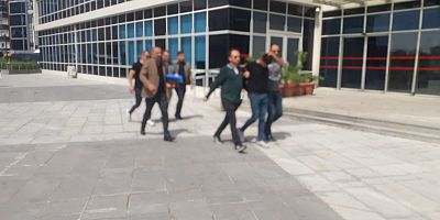 Taksi Şoförü Cinayetinde 2 Şüpheli Tutuklandı