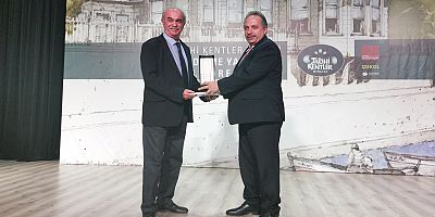 Talas’a ‘Başarı Ödülü’