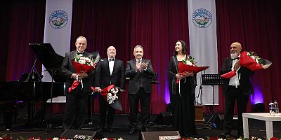 Talas Belediyesi 2021’i ‘Melihat Gülses ve Tanini Trio’ konseri ile bitirdi