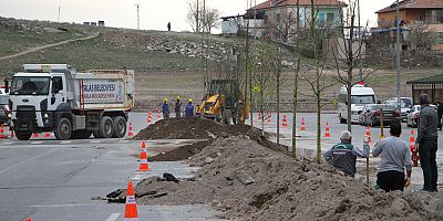 Talas’ta Dört Bir Koldan Yeşil Alan Çalışması
