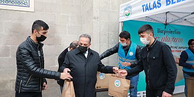Talas’ta Gönüllere Giren Sosyal Belediyecilik