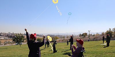 Talas’tan Özel Çocuklara Uçurtma Etkinliği