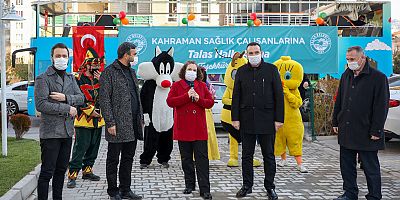 Talas’tan Sağlık Çalışanlarına Şık Jest