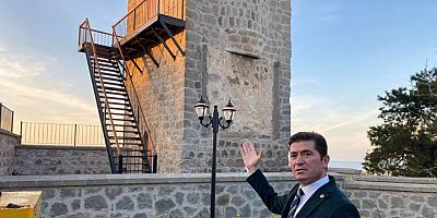 Tarihi Kuleye Demir Merdiven Monte Edildi!