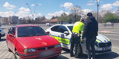 Trafik İhlali Yaptığı Tespit Edilen 2 Sürücüye Toplam 3 Bin 972 Lira Cezai İşlem