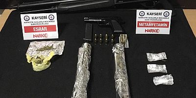 Uyuşturucu operasyonunda cinayet firarisi de yakalandı