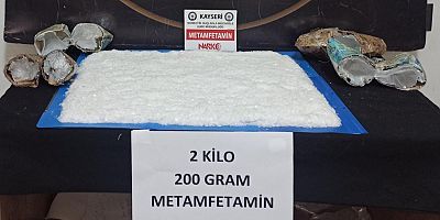 Uyuşturucuları Narkotik Köpeği Tespit Etti: 2 Gözaltı