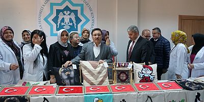 Vali Çiçek, Bünyan Kadın Kooperatiflerini Ziyaret Etti