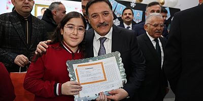 Vali Çiçek: Kayserili Çocukların Türkiye’nin Geleceğine Damga Vurması İçin El Ele Büyük Bir Mücadele Veriyoruz