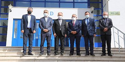 Vali Şehmus Günaydın’dan Yurt Ziyareti