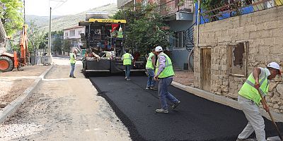 Yahyalı’da Asfaltlama Çalışmaları Durmak Bilmiyor