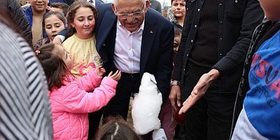 Yetim Yürekler Gülsün Derneği’nden Motosiklet Turlu Çocuk Şenliği