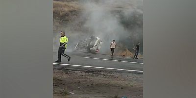 Yoldan Sapan Araç Yan Yattı