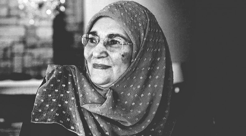 Türkiye’nin Başörtülü İlk Gazetecisi: Kayserili Şule Yüksel Şenler’in Ölüm Yıl Dönümü