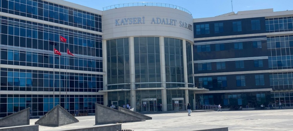 Uyuşturucu Ticaretiyle Yargılanan Şahsa 18 Yıl 9 Ay Hapis