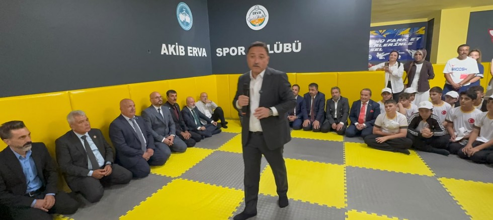 Vali Çiçek: ERVA Spor Okulları Benim İçin Namus ve Şeref Meselesi